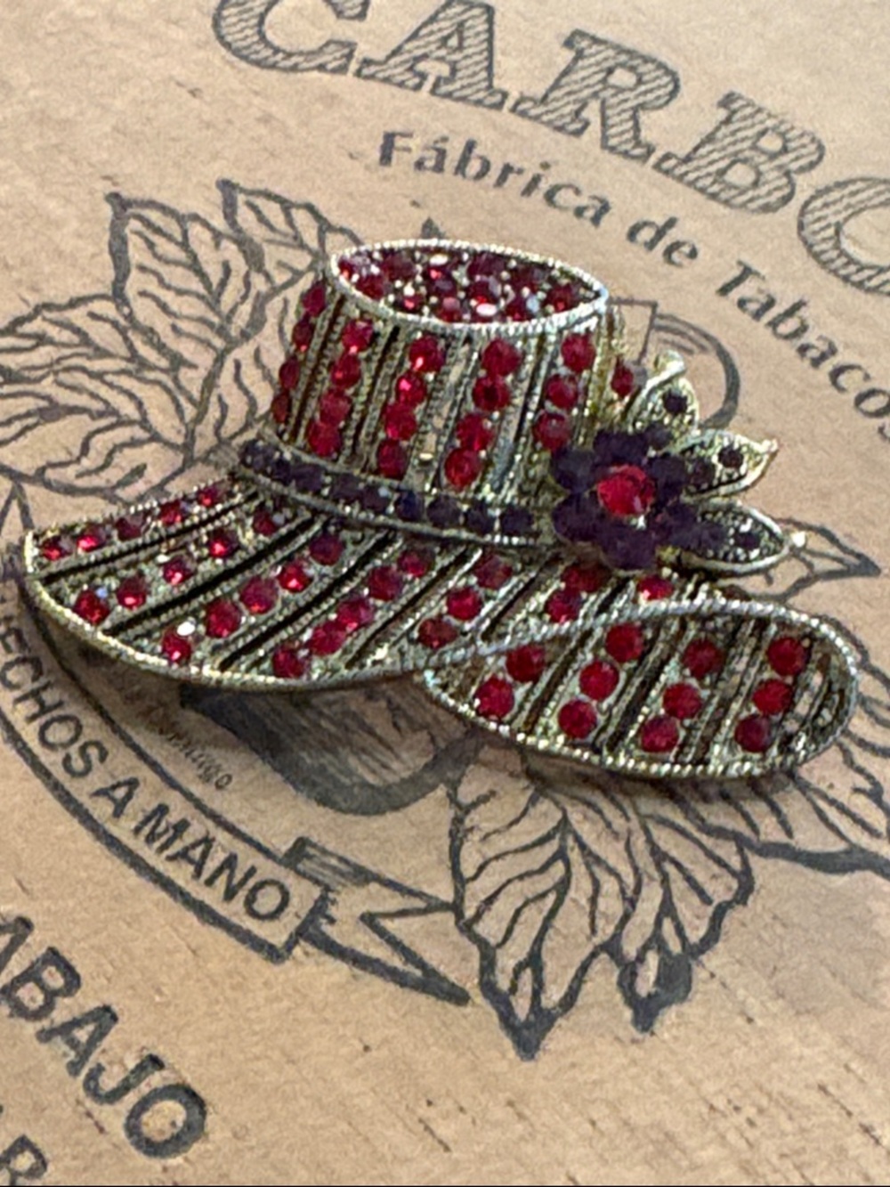 Red Purple rhinestone  Gold Tone Floral Hat Brooch